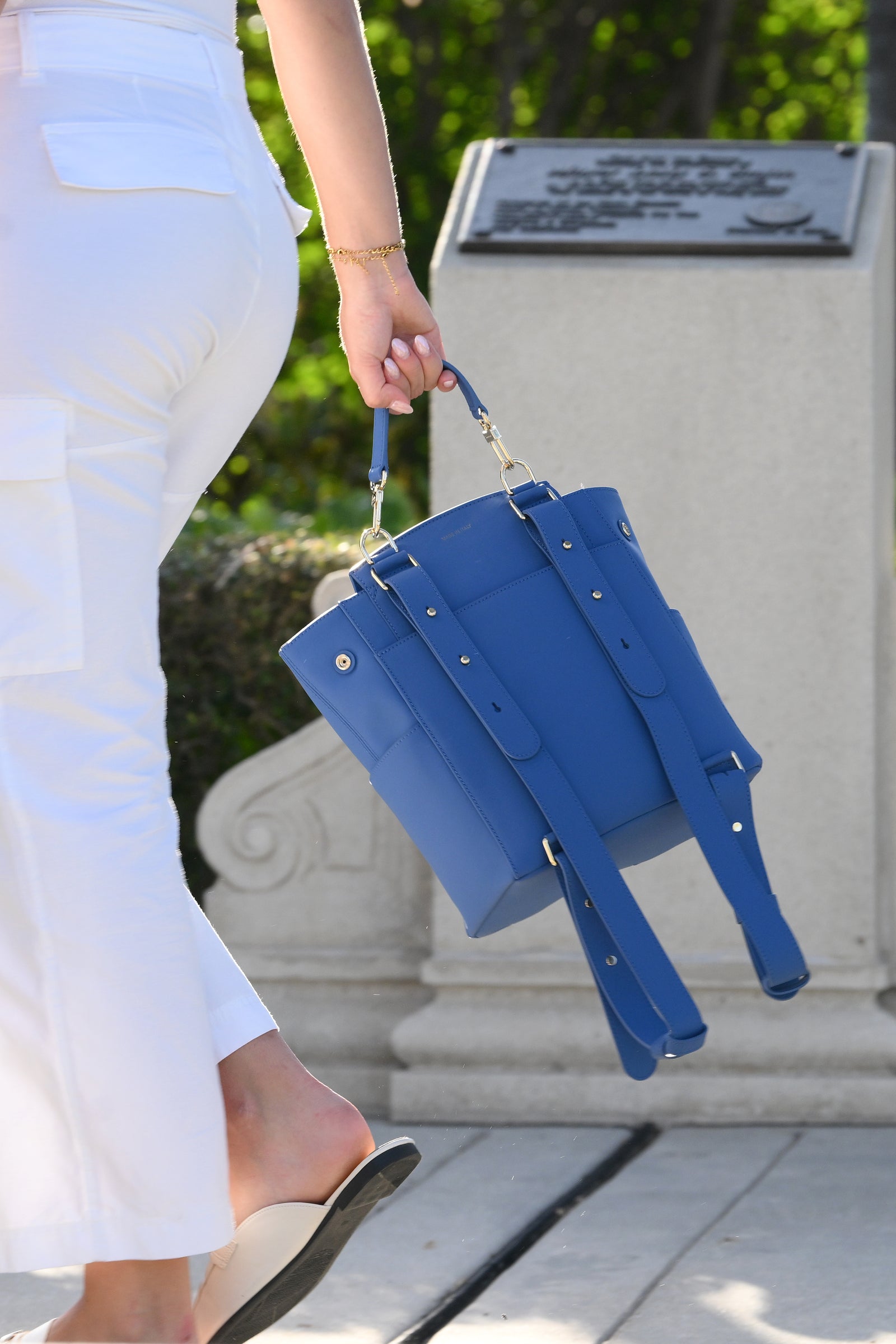 MINI CONVERTIBLE BACKPACK TOTE - CORNFLOWER BLUE WATERPROOF  display picture 1
